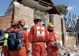 Rode kruis aardbeving