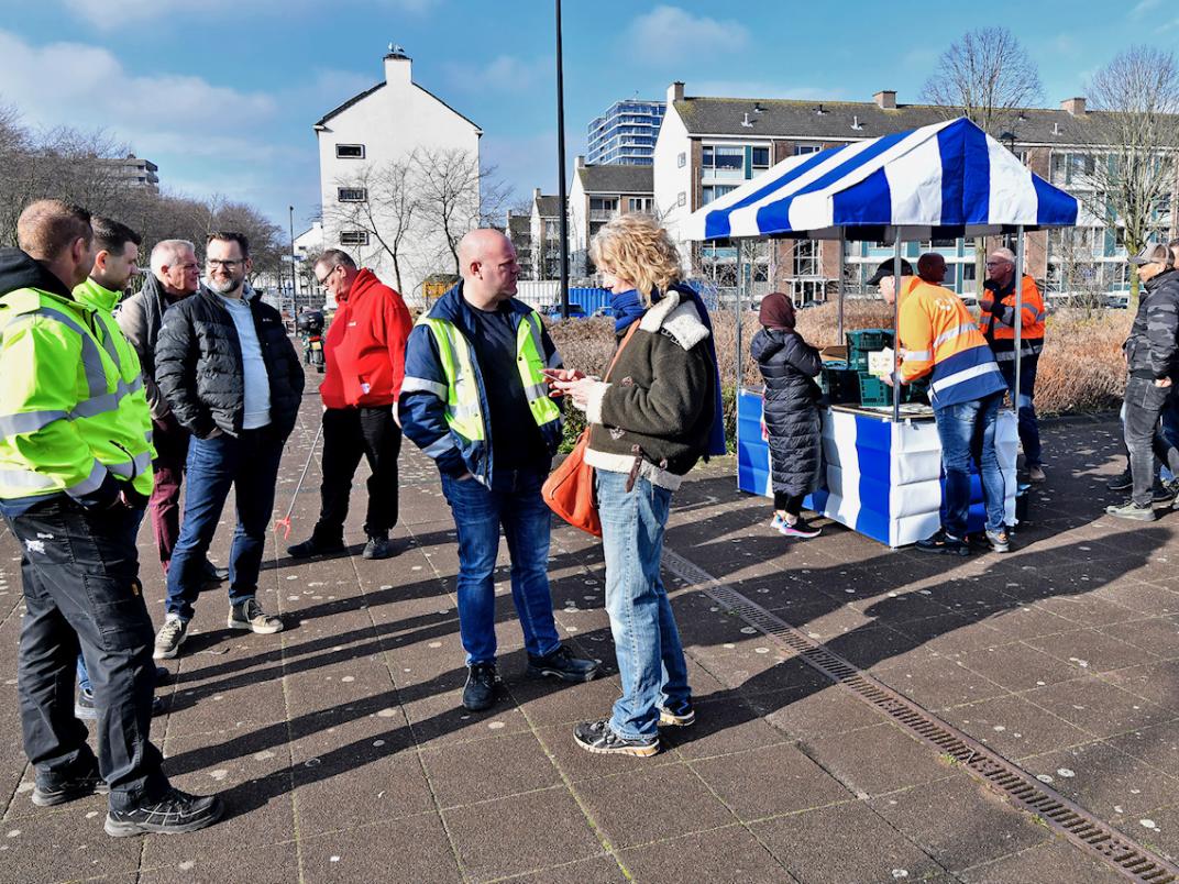 Opschoondag, Pyramideplein_300dpi_0008.jpg