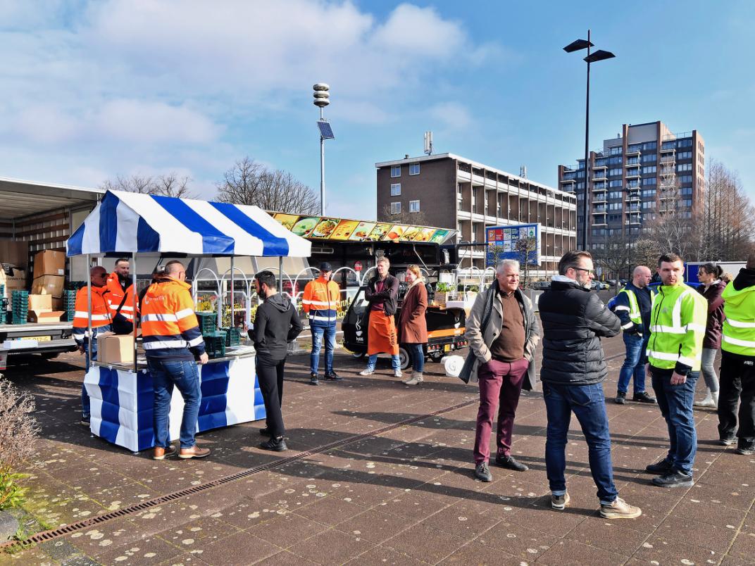 Opschoondag, Pyramideplein_300dpi_0008.jpg